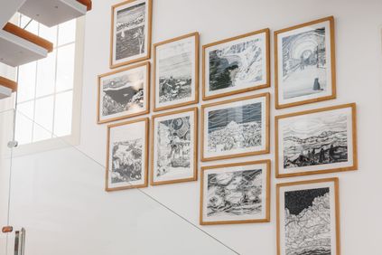 Create Your Own Gallery Wall in 5 Steps