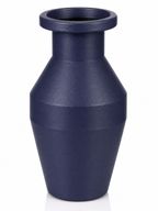عنق مزهرية صغيرة