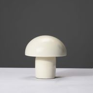 مصباح جانبي ترافل