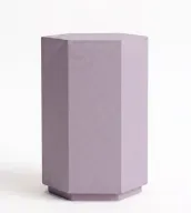 طاولات/ مقاعد سداسية - تصميمات فريدة - ألوان متنوعة