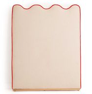 ظهر سرير موج بتحديد علي الأطراف