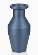 عنق مزهرية صغيرة