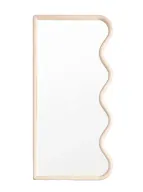 Wavy Mirror