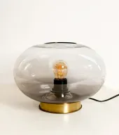 مصباح طاولة لوسين