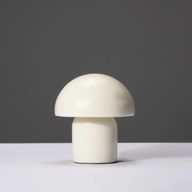 مصباح جانبي ترافل