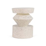 طاولة جانبية آرُوبا - ألياف زجاجية - خفيفة الوزن