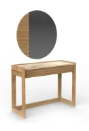 Wind Vanity With Mirror
