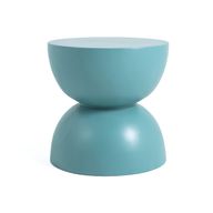 طاولة نوفا الجانبية من الألياف الزجاجية – قطعة ديكور منحوتة عصرية