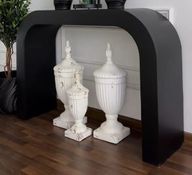 Curved Console