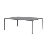 طاولة سيل متوسطة