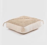 وسادة أرضية \ بوف كوشان مربعة من الكتان مع ضفائر خيش وقطن