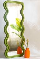 Wavy Mirror With Unique Frame Design