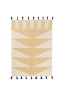 سجادة كاسكيد الصفراء من القطن المنسوج يدويًا – بنقشة هندسية وشراشيب