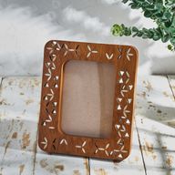 Lilya Photo Frame