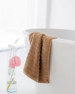 منشفة جاكار ناعمة مضلعة 600 جرام لكل متر مربع