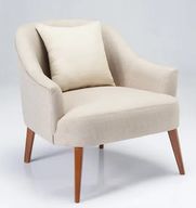 Comfort Chair With Wooden Legs & Upholstered Body