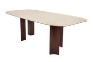 طاولة طعام ليف