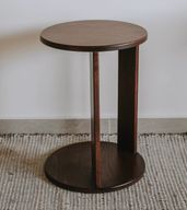 طاولة جانبية بيكي - خشب زان طبيعي - تصميم دائري