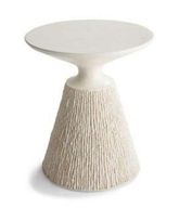 Spazio Side Table In Fiber Glass With Round Top