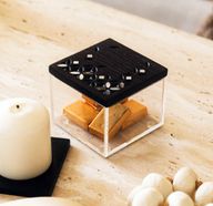 02  علبه كوادرا - خشب أرو أسود طبيعي