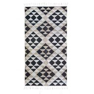 Dunes Handwoven Wool Rug – Geometric Diamond Pattern