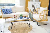 طقم خارجي من البامبو – كنبة لشخصين كرسي وطاولة قهوة