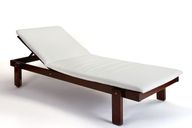 كرسي شيزلونج كلاسيك بمرتبة وقاعدة خشبية