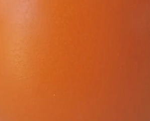 بوت برتقالي