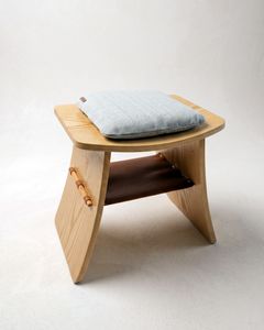 Al Nakhal Stool