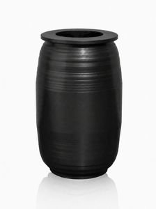 Bulb Lip Vase
