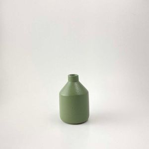 Short Neck Pot 1