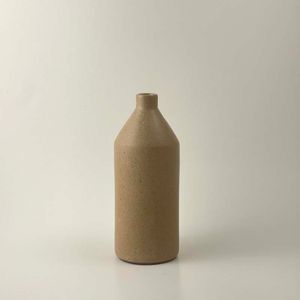 2 فازة قصيرة الرقبة