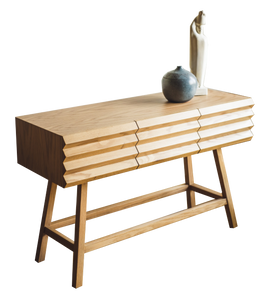 Moga Dresser