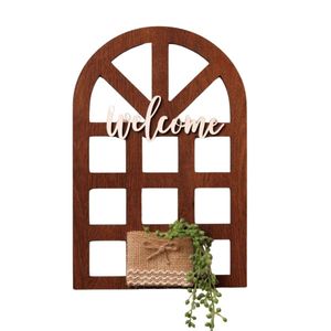 ديكور جداري على شكل قوس بكلمة "Warm Welcome"