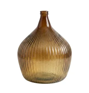 فازة كارافي - زجاج معاد تدويره