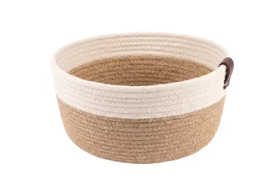 Ruby Woven Jute basket x white