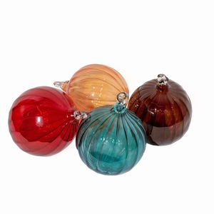 كرات كربسماس ملونة - طقم مكون من 4 كرات زينة