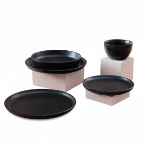 Midnight Elegance Dinner Set