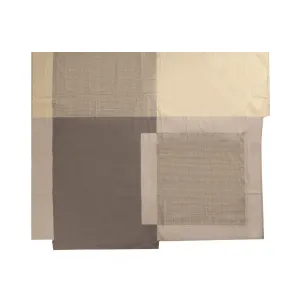 Plains Handwoven Wool Rug – Geometric Patchwork Style