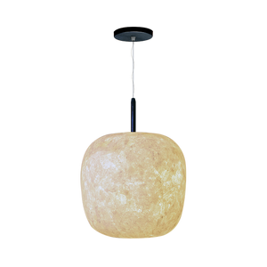 وحده اضاءه القمر الاسود