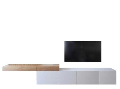 وحدة تلفزيون لوفرز بتشطيب خشبي وأبيض مطفي