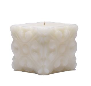 Sculpted Acanthus Leaf Candle