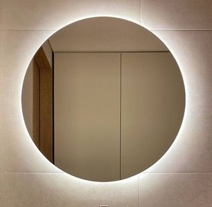 Round Mirror With Led Light