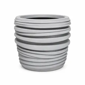 Ridges Plant Pot.