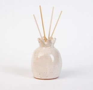 Plain Pomegranate Ceramic Diffuser
