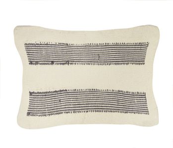 Riya Cushion