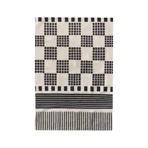 Neutro - Kilim Rug