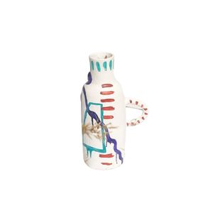 فازة ون هاند – فن تجريدي بلمسة مرحة