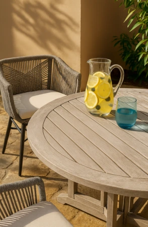 Al Fresco Dining