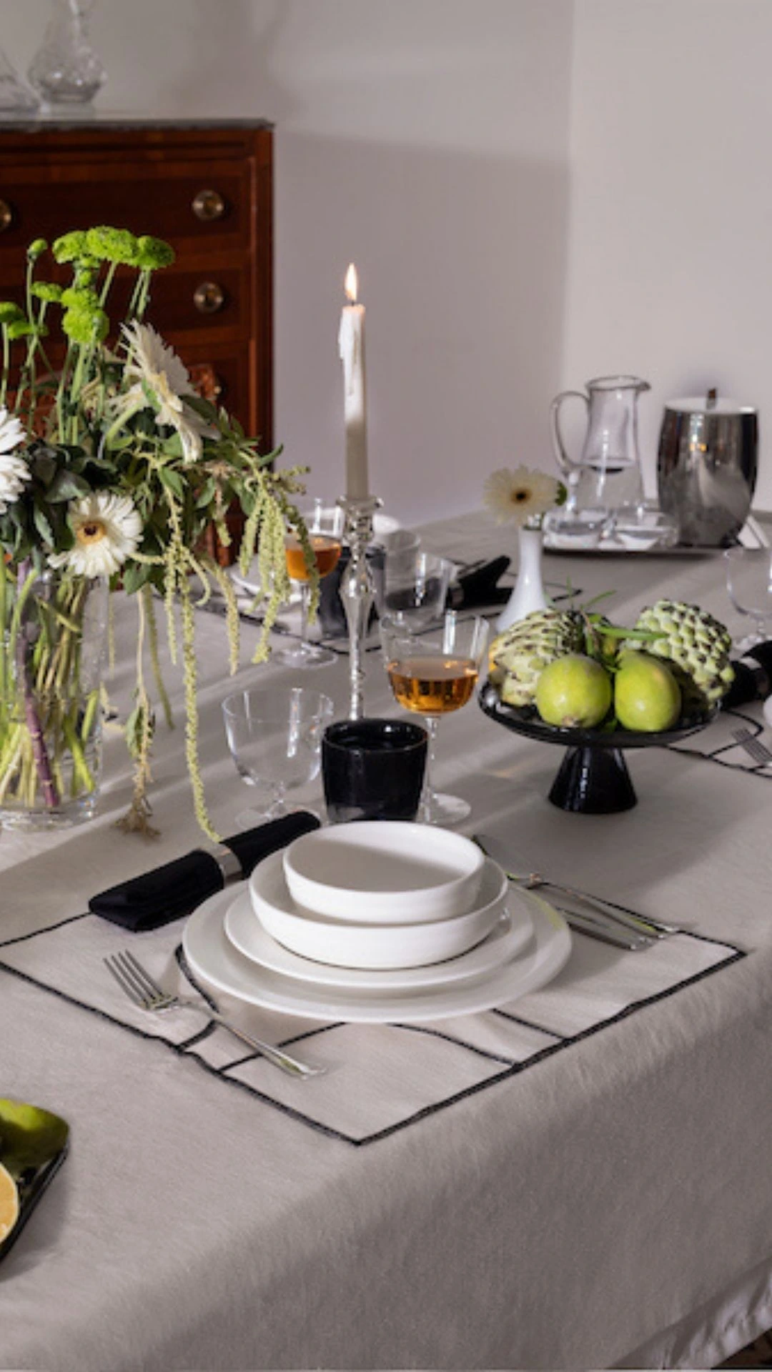 The Cairo Loft Table